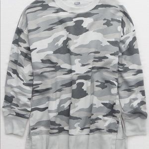 aerie desert sweatshirt oversized camo M NWT
